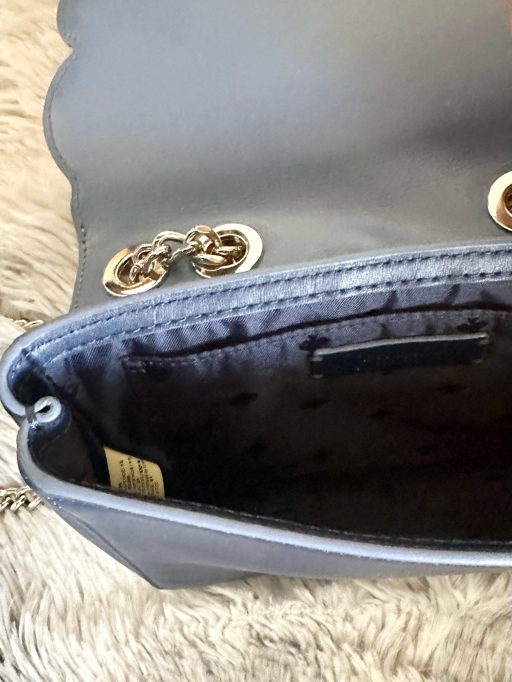 Kate Spade New York Briar Lane Floral Mini Emelyn Crossbody Bag in Navy Blue - Picture 6 of 9